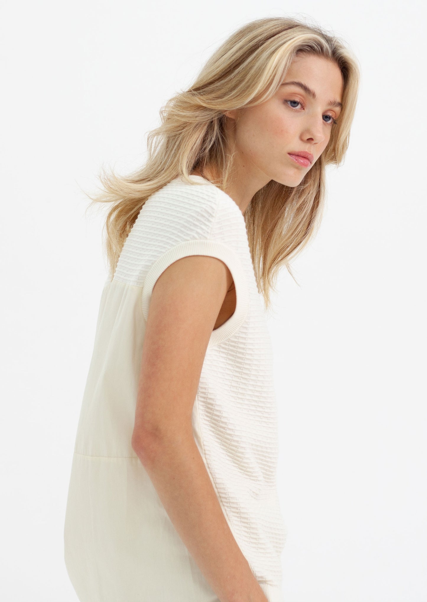 Womens Crew Neck hybrid knit - Off White